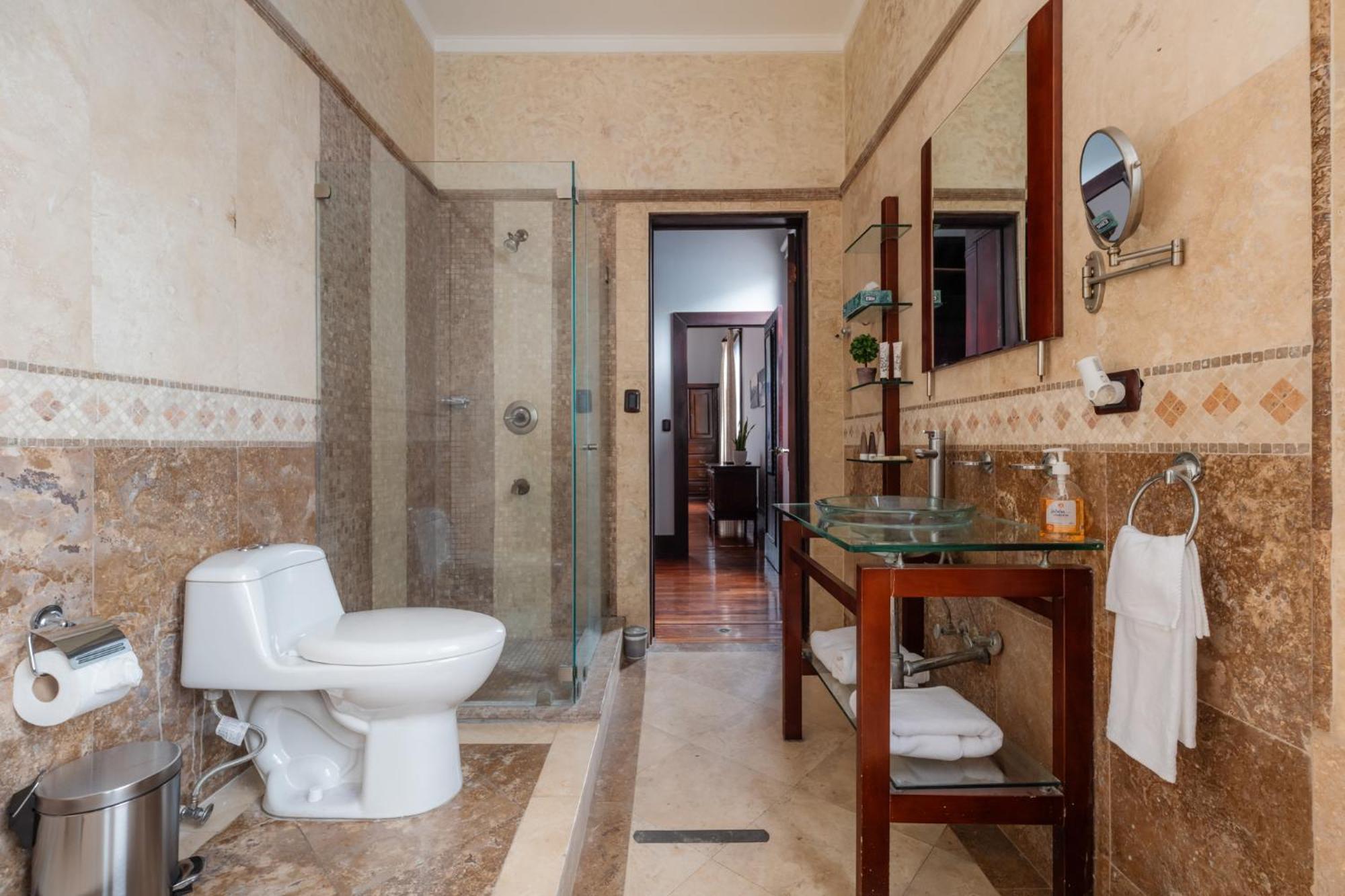 Hotel Majestad Сан Хосе Екстериор снимка